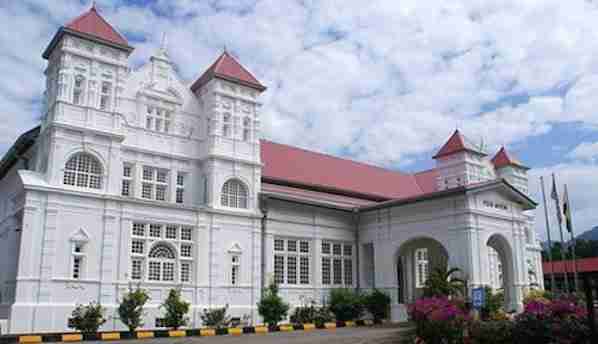 The Perak Museum in Taiping is the first and oldest museum in Malaysia