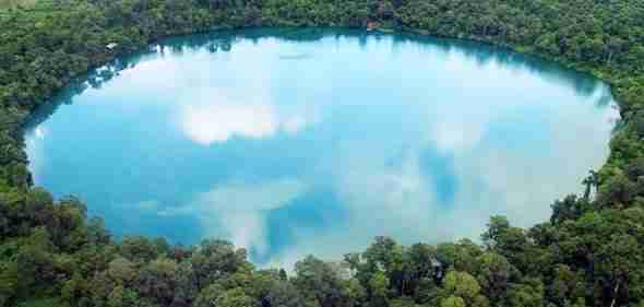 Boeng Yeak Loam Lake