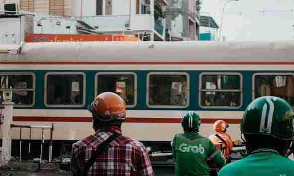 train Vietnam